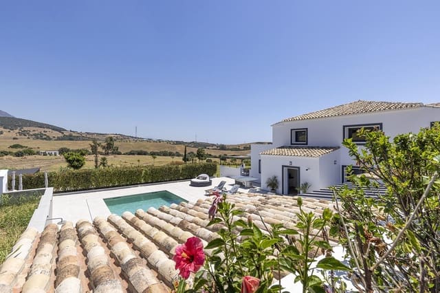 4 makuuhuone Huvila myytävänä paikassa Casares Pueblo, Casares mukana uima-altaan - 1 999 000 € (Ref: 10055586)