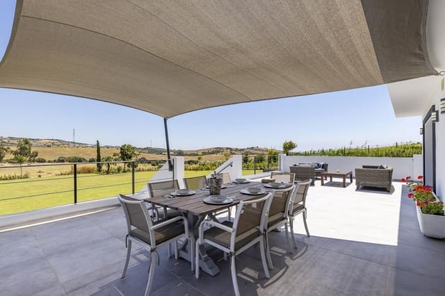 4 makuuhuone Huvila myytävänä paikassa Casares Pueblo, Casares mukana uima-altaan - 1 999 000 € (Ref: 10055586)