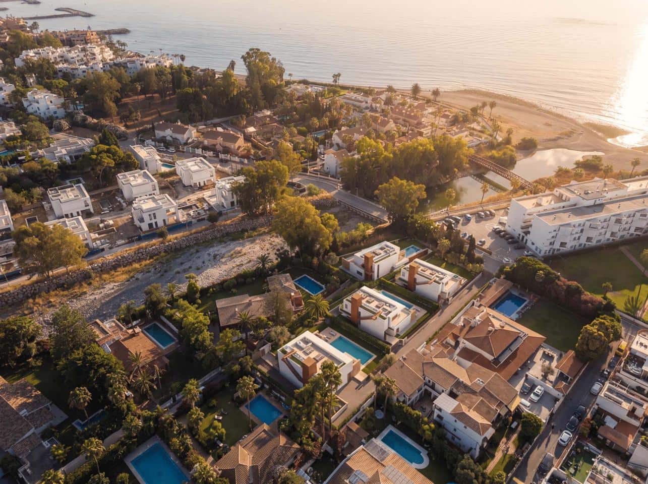 5 sypialnia Willa na sprzedaż w Marbella z basenem garażem - 4 700 000 € (Ref: 10073274)