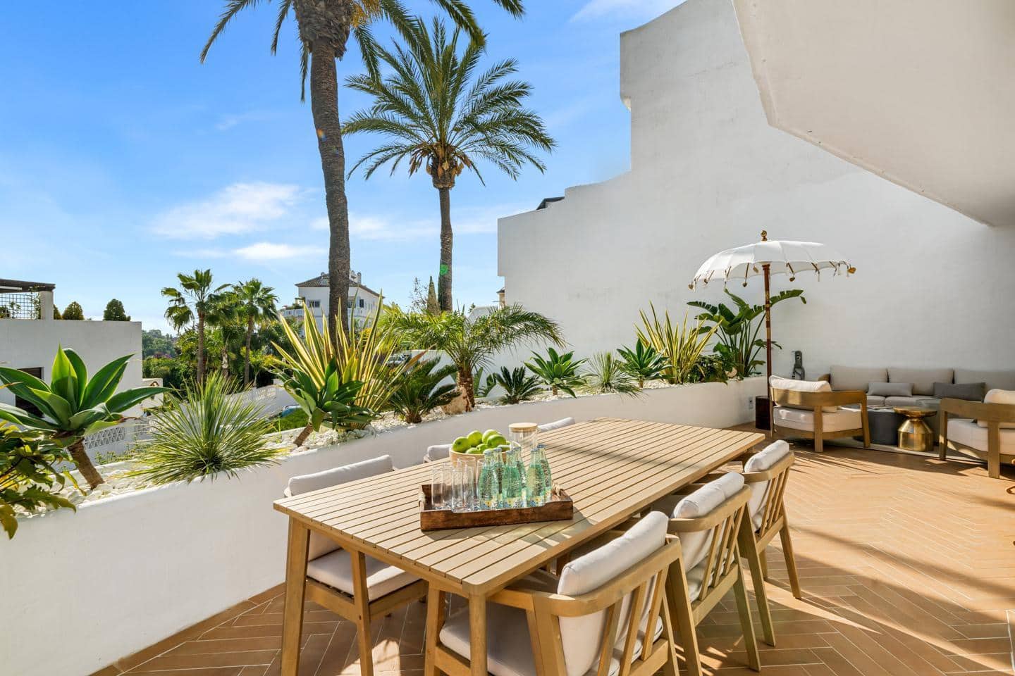 3 soveværelse Lejlighed til salg i Marbella med garage - € 835.000 (Ref: 10082027)