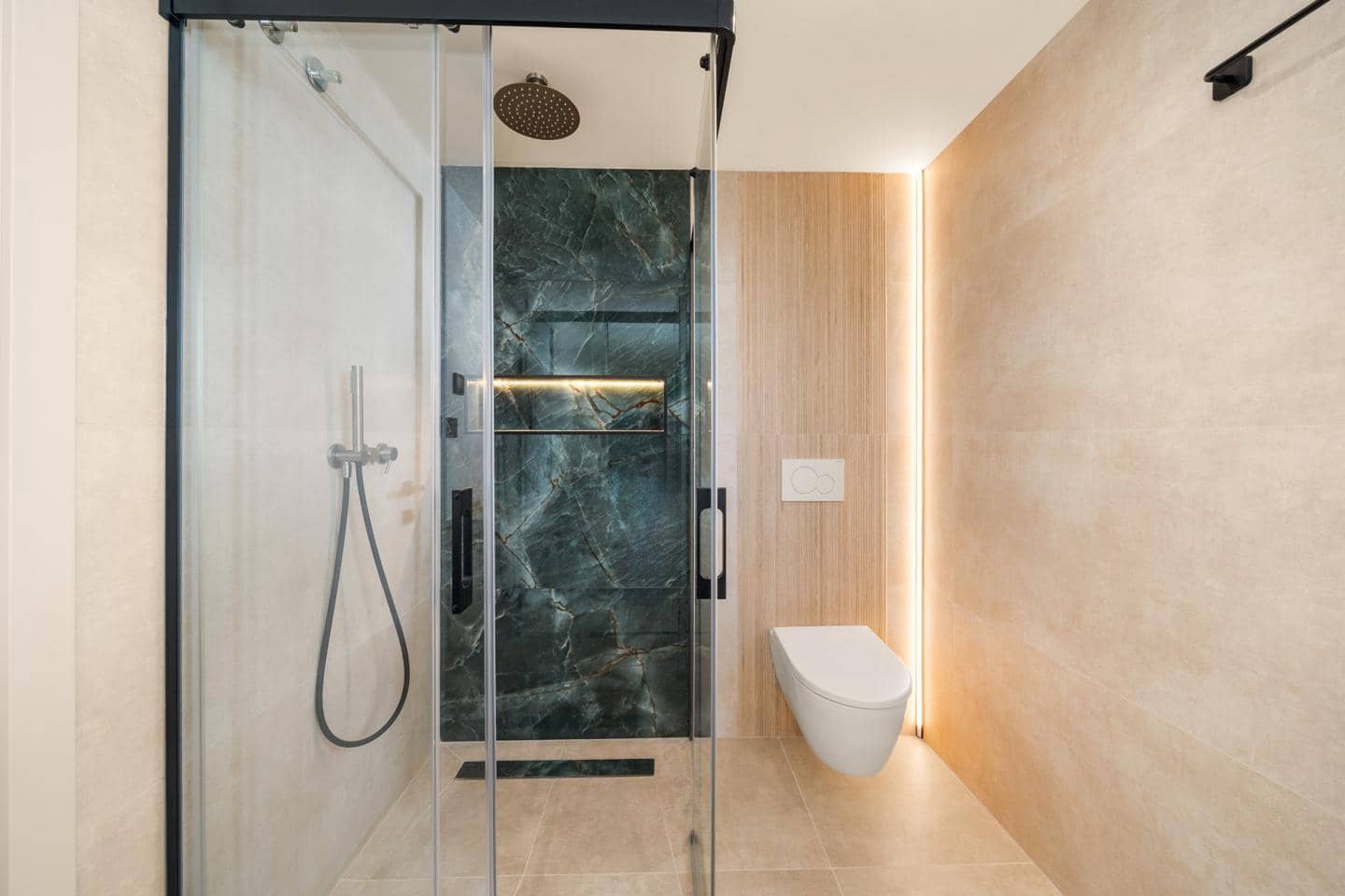 3 Zimmer Wohnung zu verkaufen in Marbella mit Pool Garage - 995.000 € (Ref: 10082038)