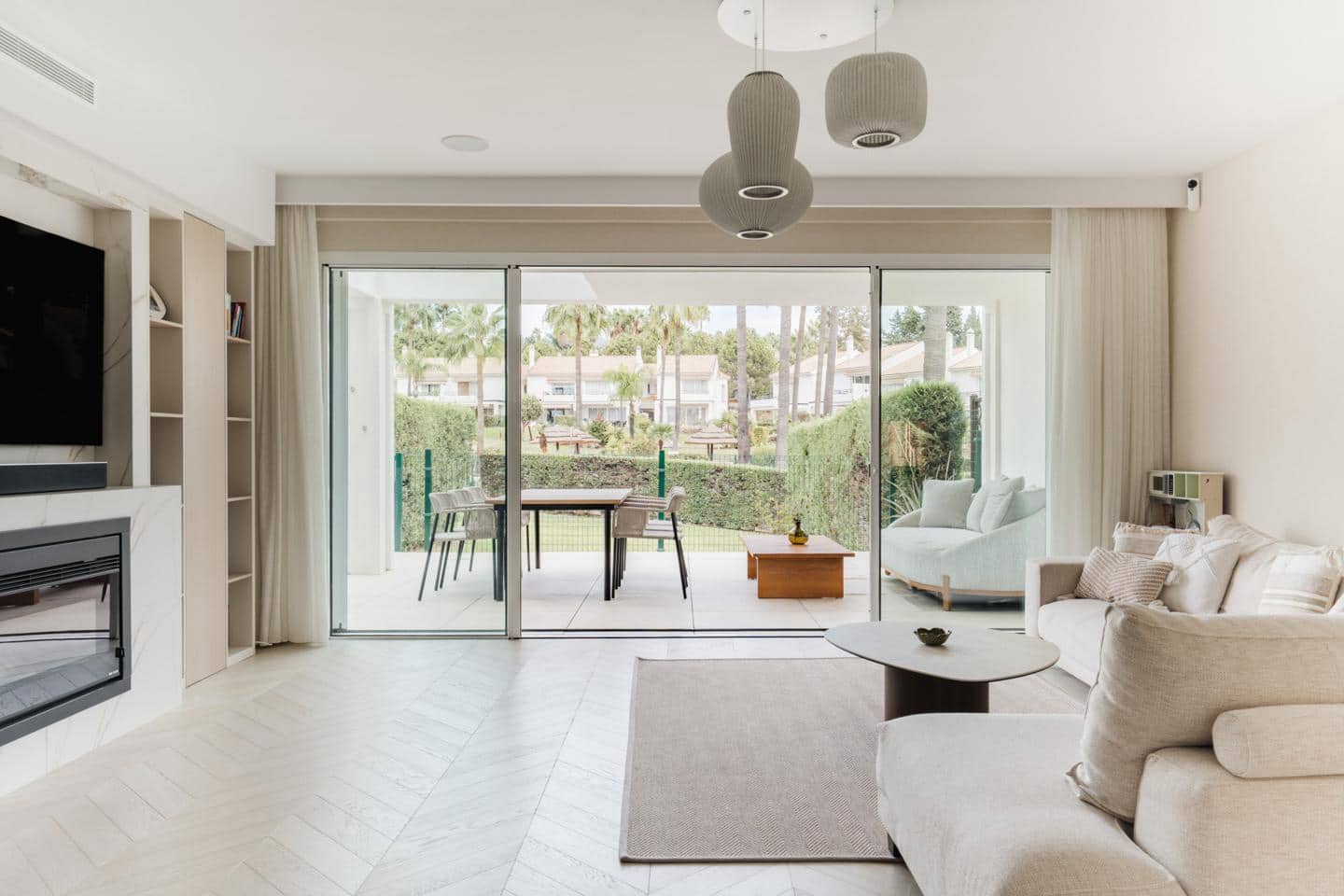 3 soveværelse Villa til salg i Benahavis med swimmingpool garage - € 1.295.000 (Ref: 10175496)