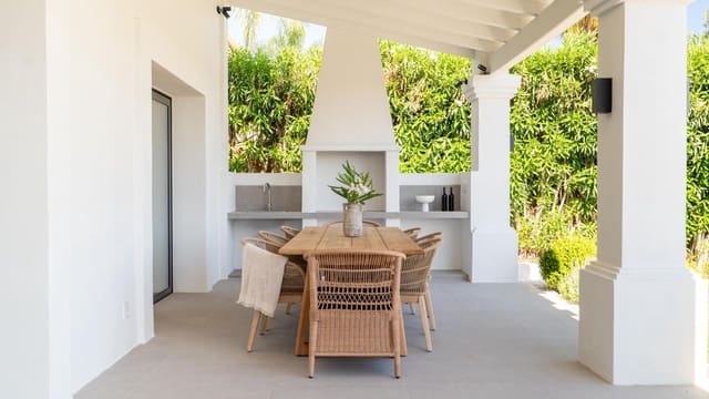 Chalet de 5 habitaciones en Los Naranjos, Marbella en venta con piscina garaje - 4.395.000 € (Ref: 10181670)