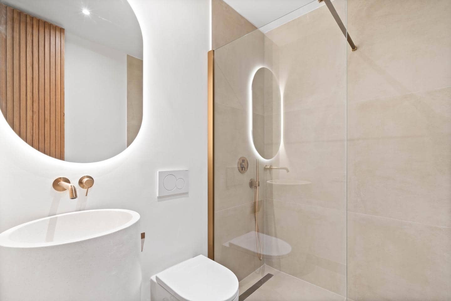 3 sypialnia Willa na sprzedaż w Marbella z basenem garażem - 1 750 000 € (Ref: 8697517)