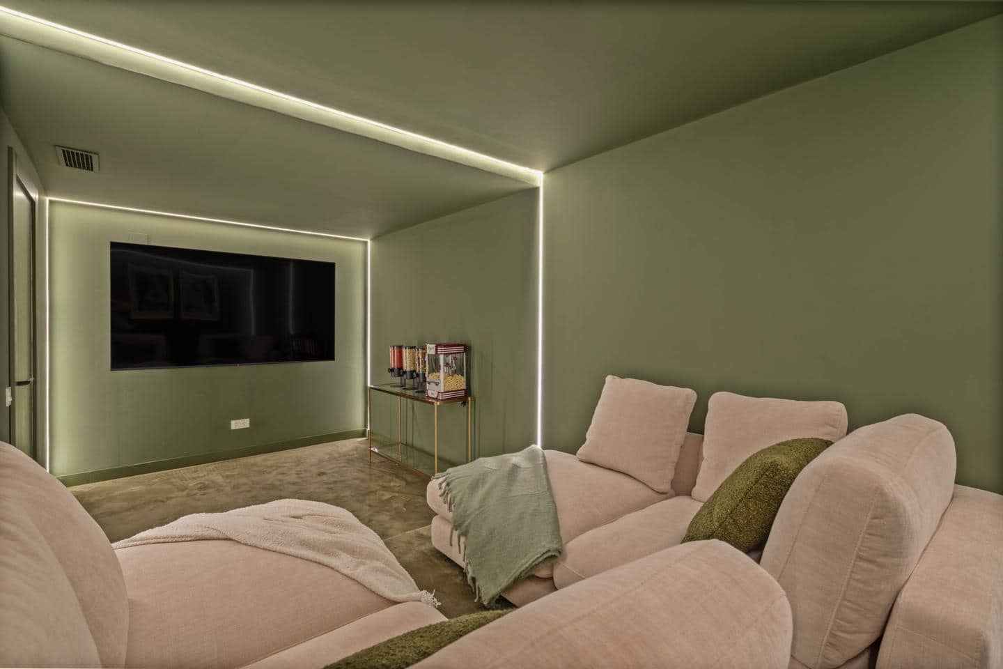 3 sypialnia Willa na sprzedaż w Marbella z basenem garażem - 1 750 000 € (Ref: 8697517)