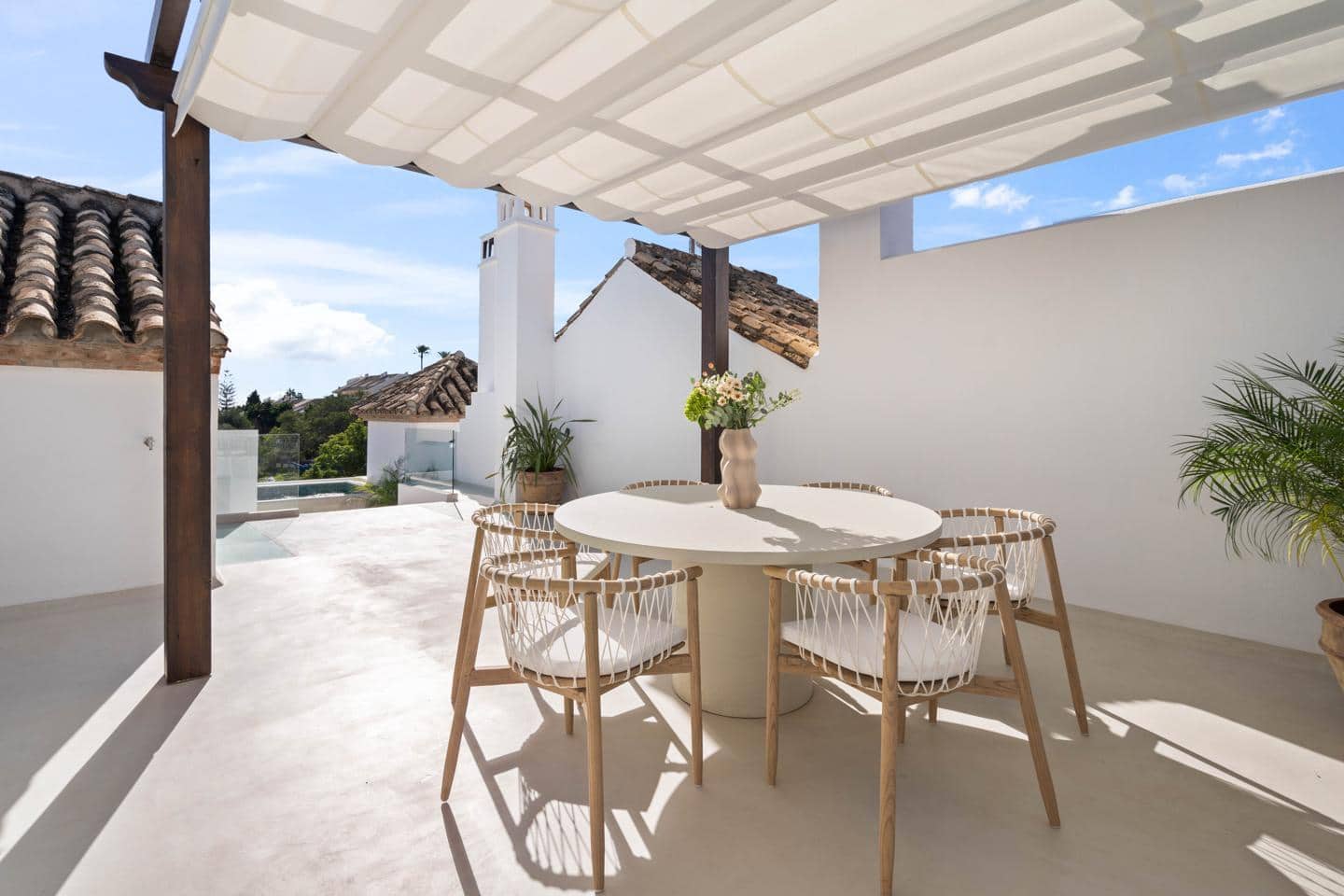 3 sypialnia Willa na sprzedaż w Marbella z basenem garażem - 1 750 000 € (Ref: 8697517)