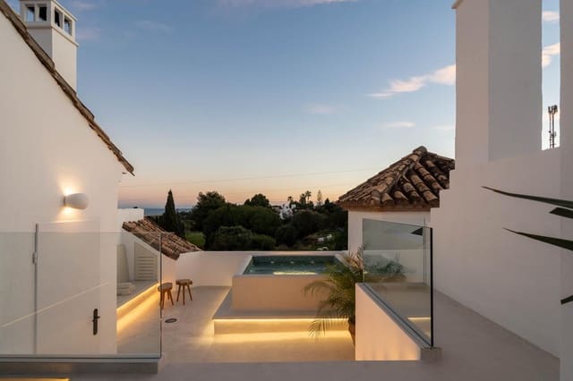 3 soverom Villa til salgs i Aloha Golf, Marbella med svømmebasseng garasje - € 1 750 000 (Ref: 8697518)