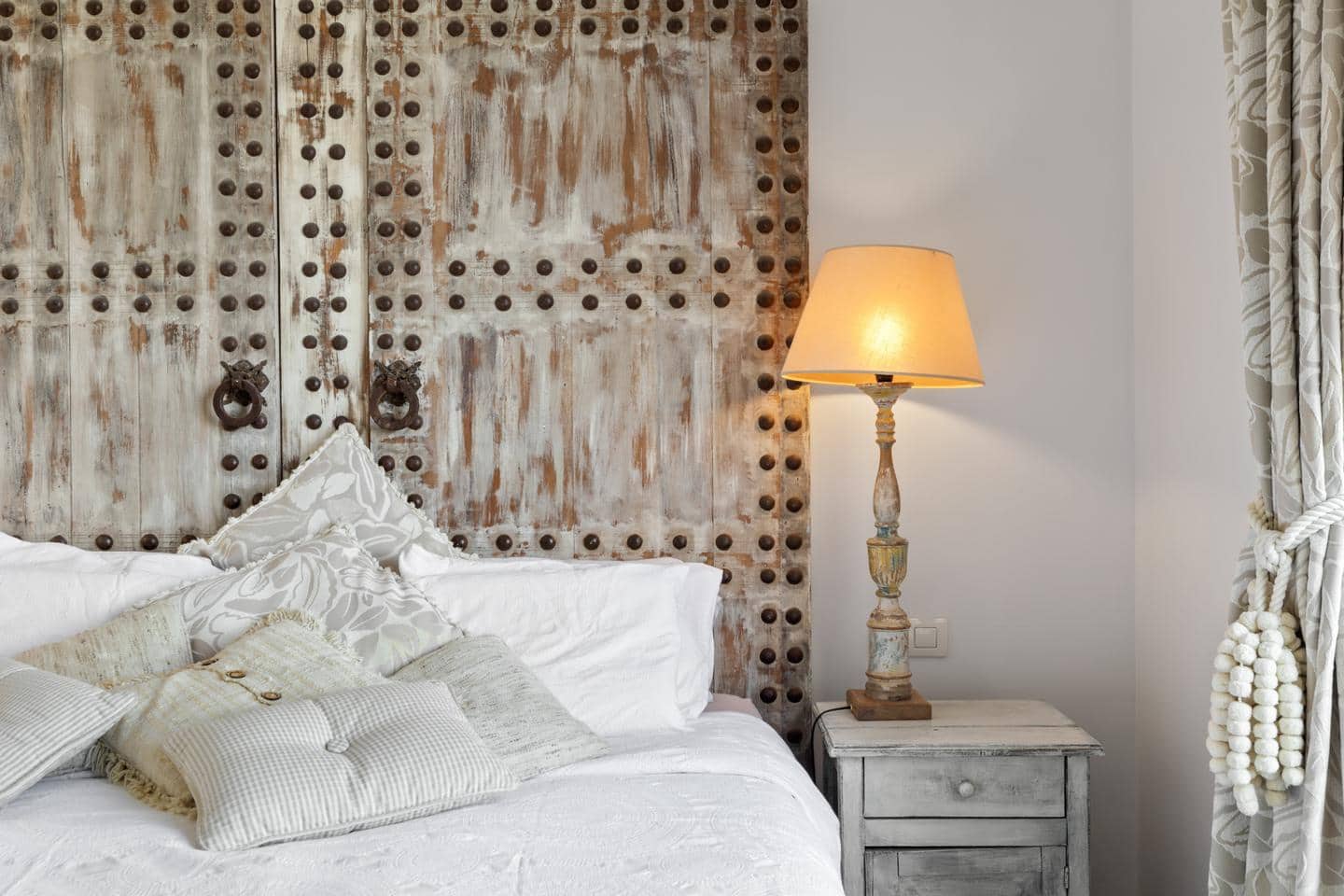 4 soverom Villa til salgs i El Paraiso med svømmebasseng garasje - € 695 000 (Ref: 8727037)