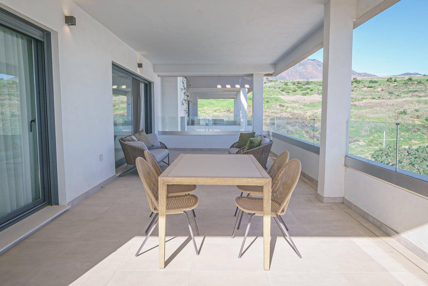 3 chambre Appartement à vendre à Estepona avec garage - 795 000 € (Ref: 8738928)