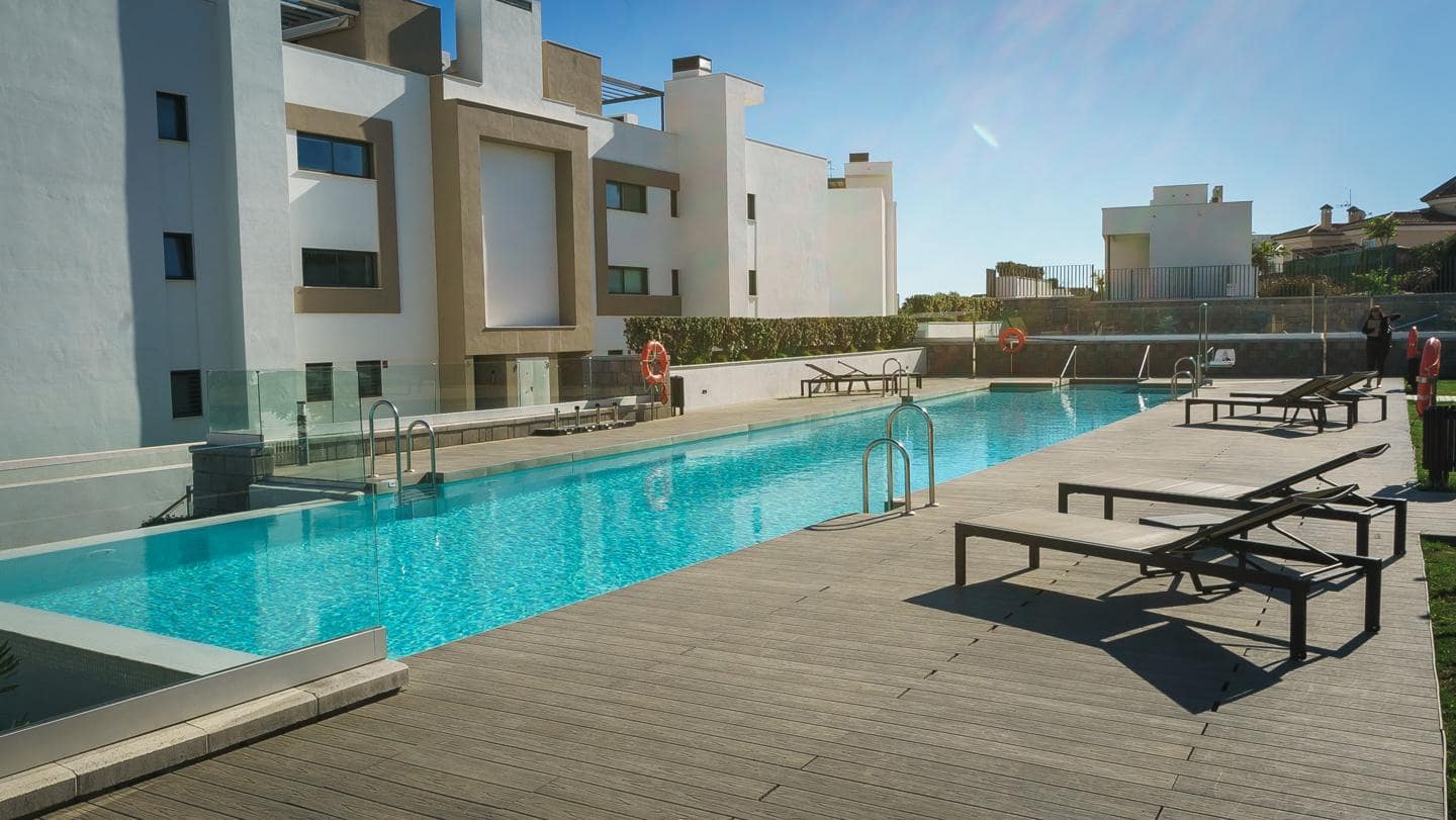 3 chambre Appartement à vendre à Estepona avec garage - 795 000 € (Ref: 8738928)