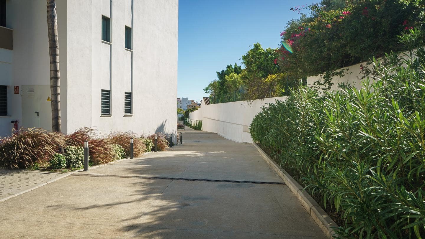 3 chambre Appartement à vendre à Estepona avec garage - 795 000 € (Ref: 8738928)