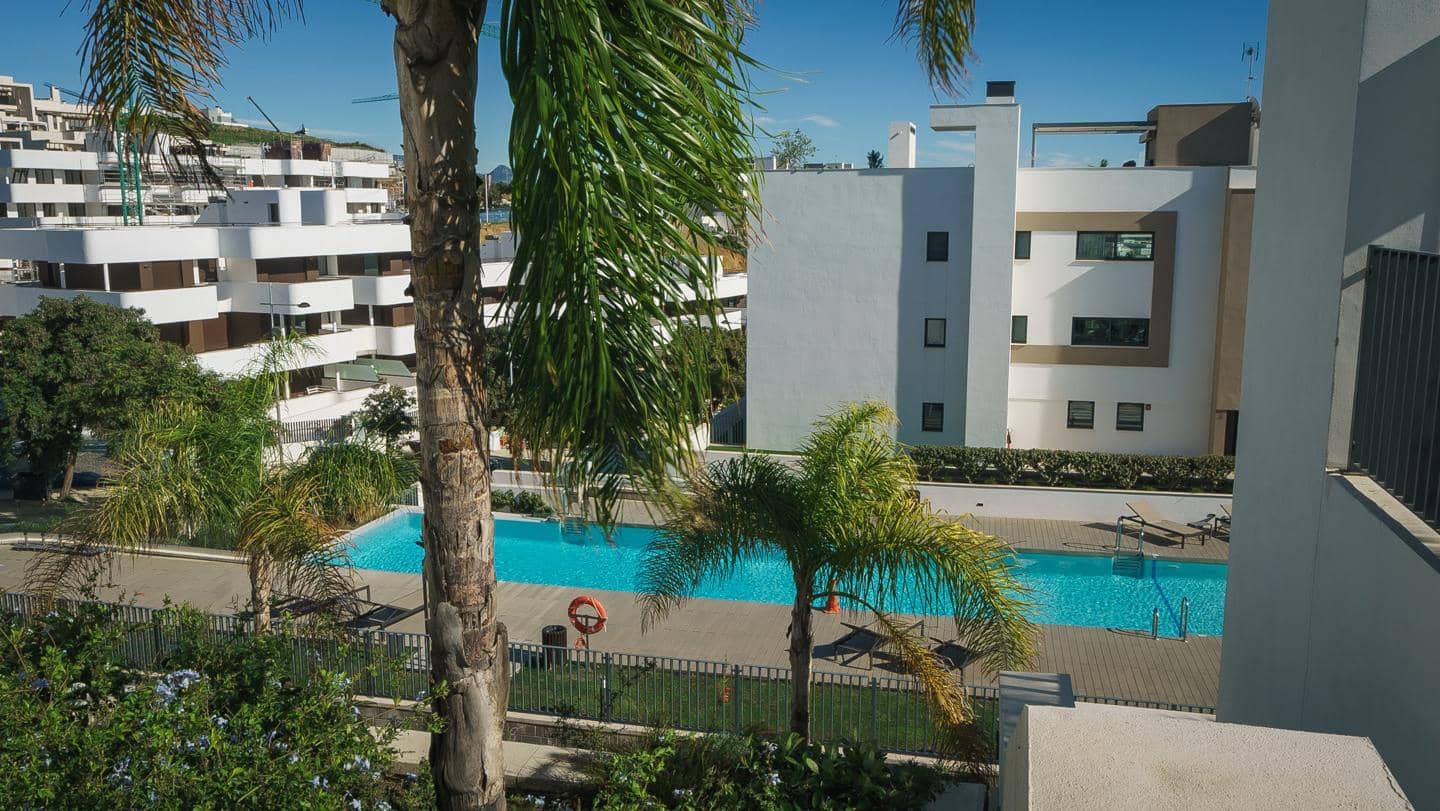 3 chambre Appartement à vendre à Estepona avec garage - 795 000 € (Ref: 8738928)