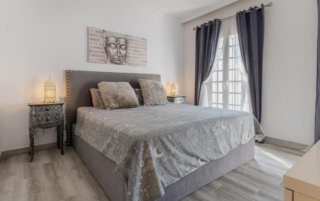 2 soverom Villa til salgs i Aloha Golf, Marbella med svømmebasseng - € 595 000 (Ref: 8772828)