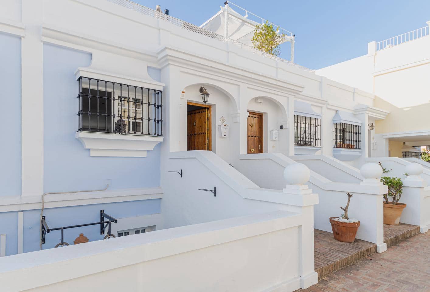 2 soveværelse Villa til salg i Marbella med swimmingpool - € 595.000 (Ref: 8772829)