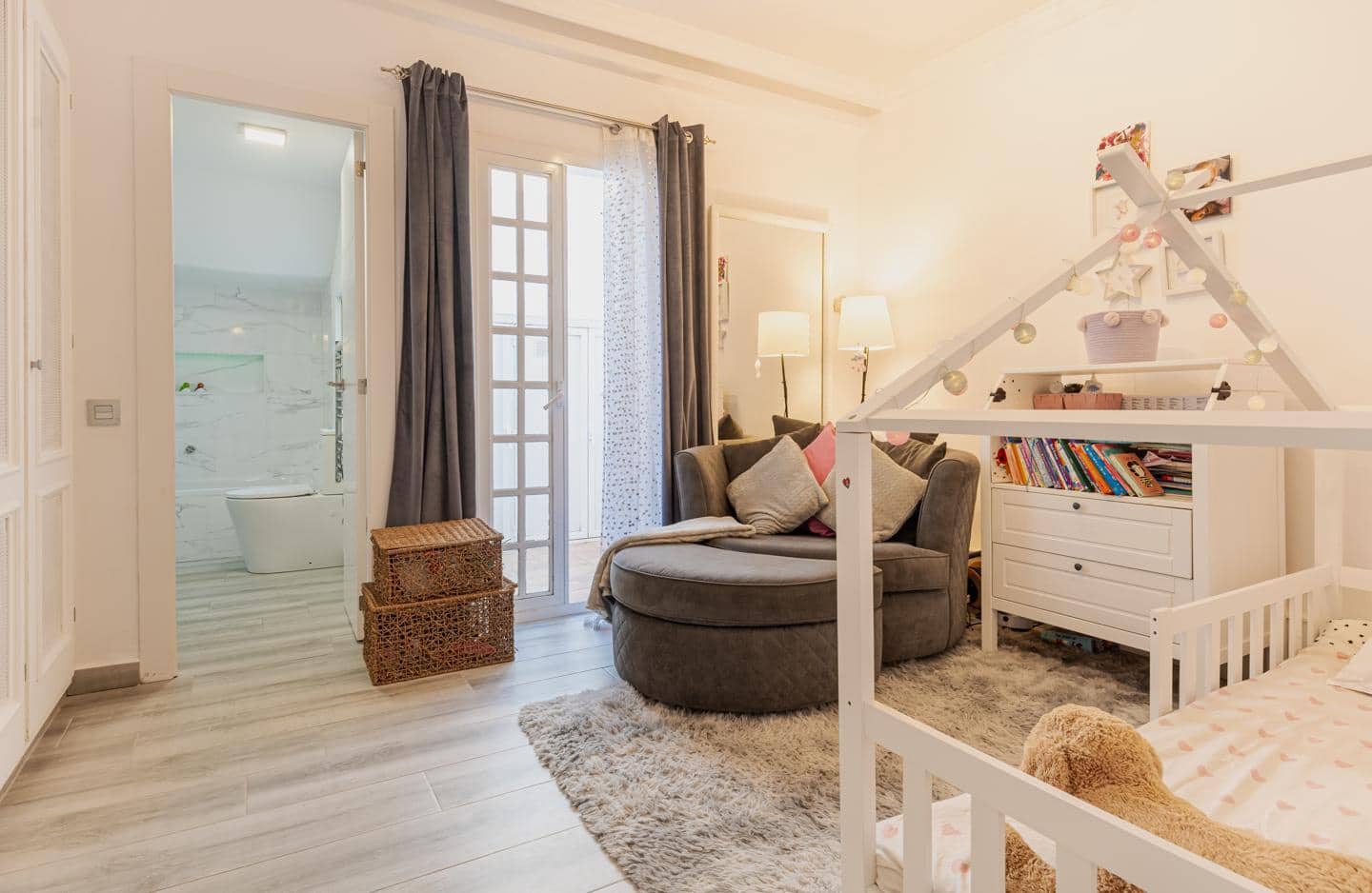 2 slaapkamer Villa te koop in Marbella met zwembad - € 595.000 (Ref: 8772829)