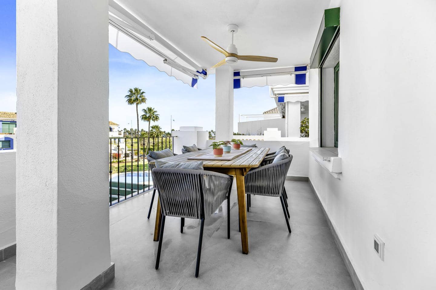 3 sovrum Lägenhet till salu i Marbella med garage - 1 200 000 € (Ref: 8772957)