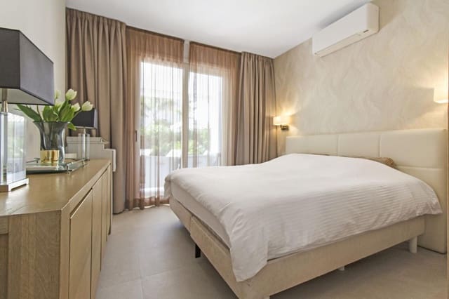 4 chambre Villa/Maison à vendre à San Pedro de Alcantara, Marbella avec piscine garage - 1 495 000 € (Ref: 8917416)