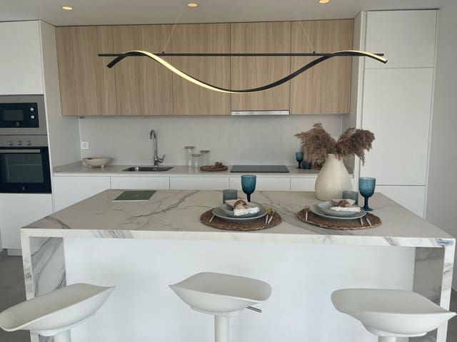 2 slaapkamer Flat te koop in Doña Julia Golf, Casares met garage - € 375.000 (Ref: 8931664)