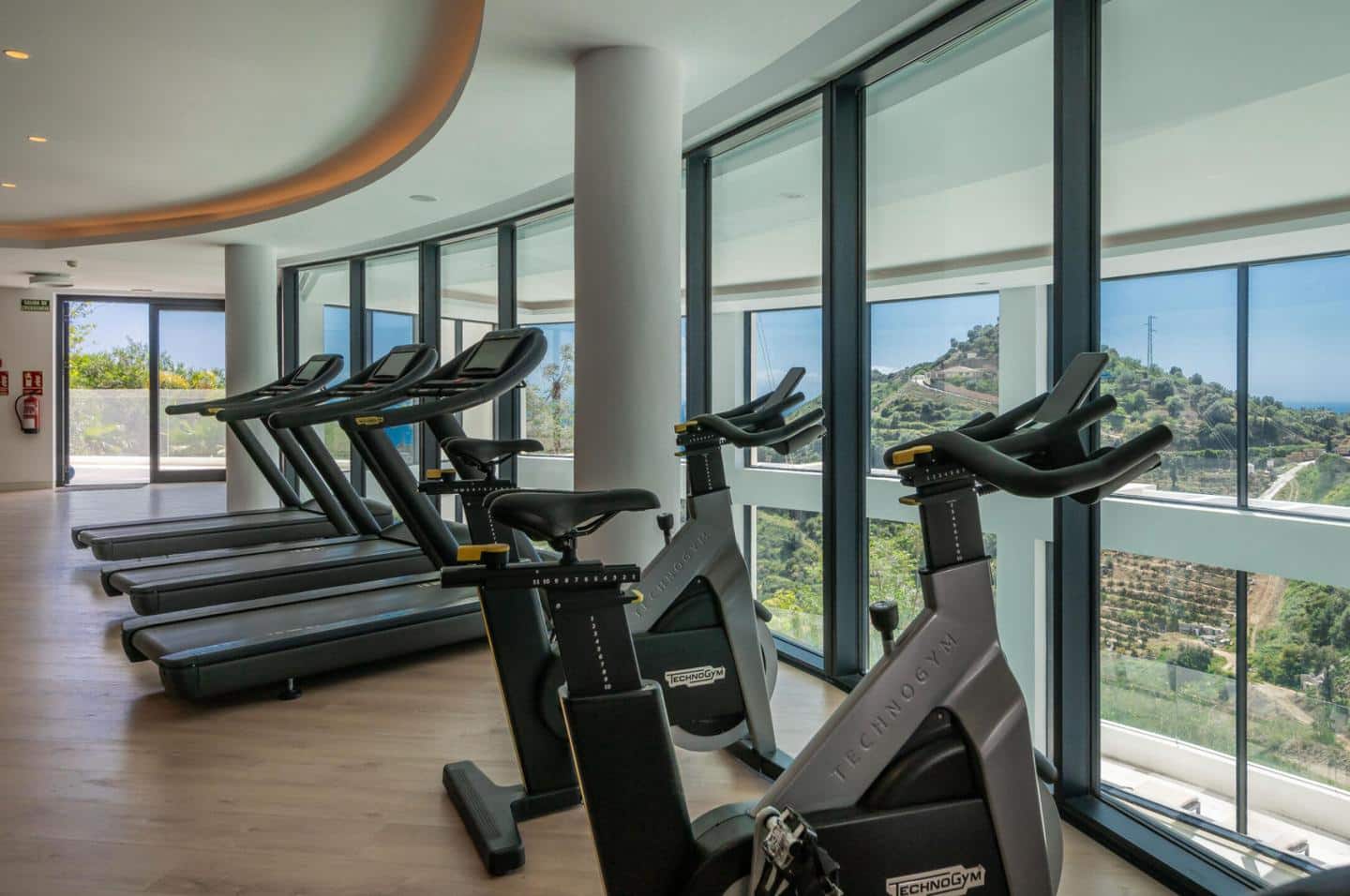 3 sovrum Lägenhet till salu i Marbella med garage - 1 150 000 € (Ref: 8953869)