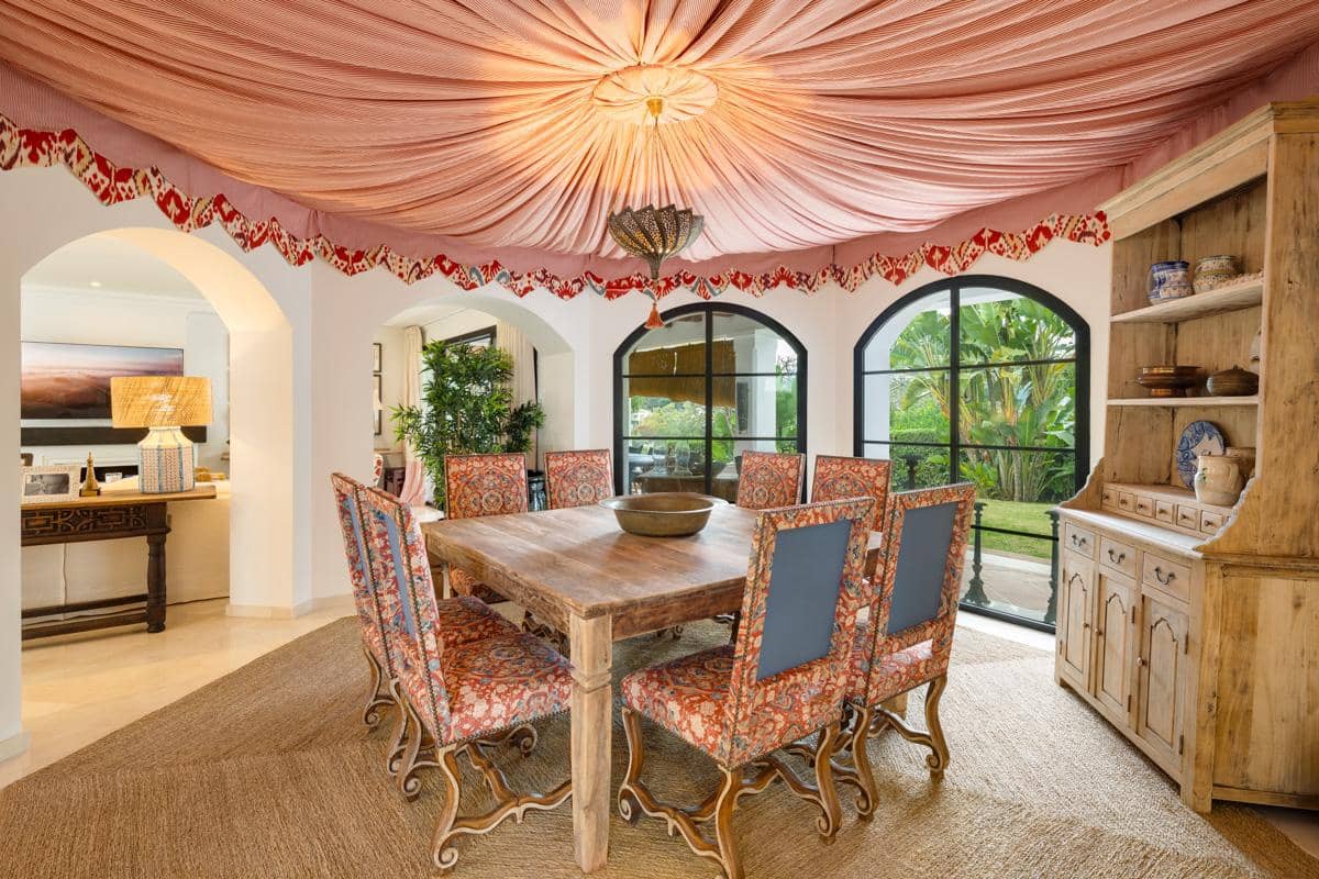 4 slaapkamer Villa te koop in Benahavis - € 2.950.000 (Ref: 8960719)