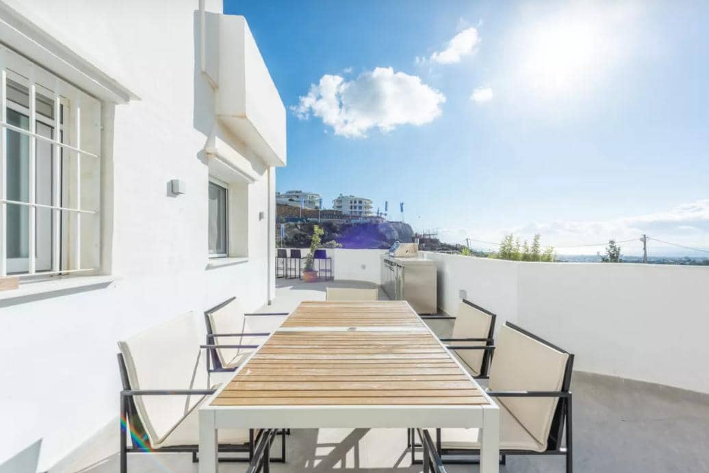 2 soveværelse Lejlighed til salg i Benahavis med garage - € 595.000 (Ref: 8960924)