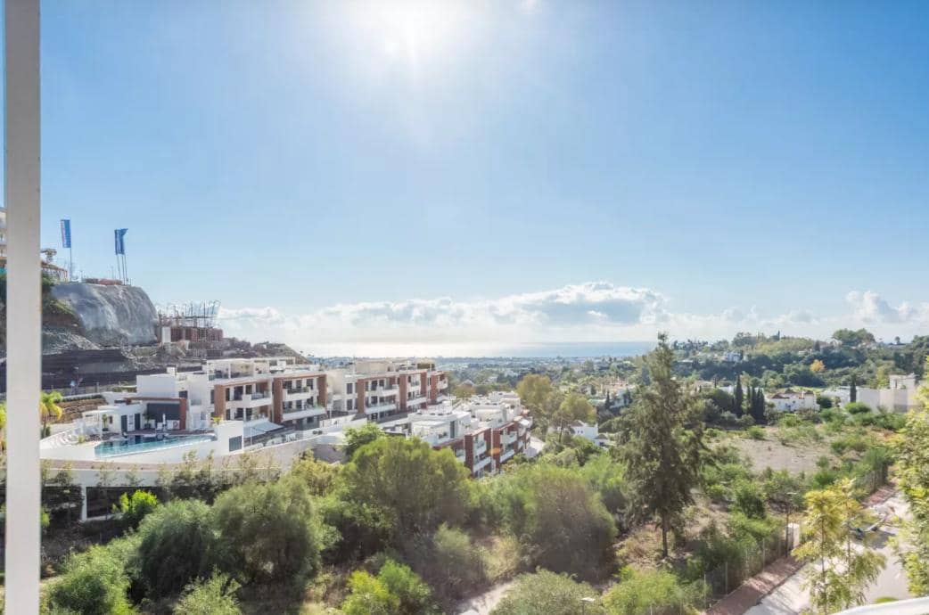 2 soveværelse Lejlighed til salg i Benahavis med garage - € 595.000 (Ref: 8960924)