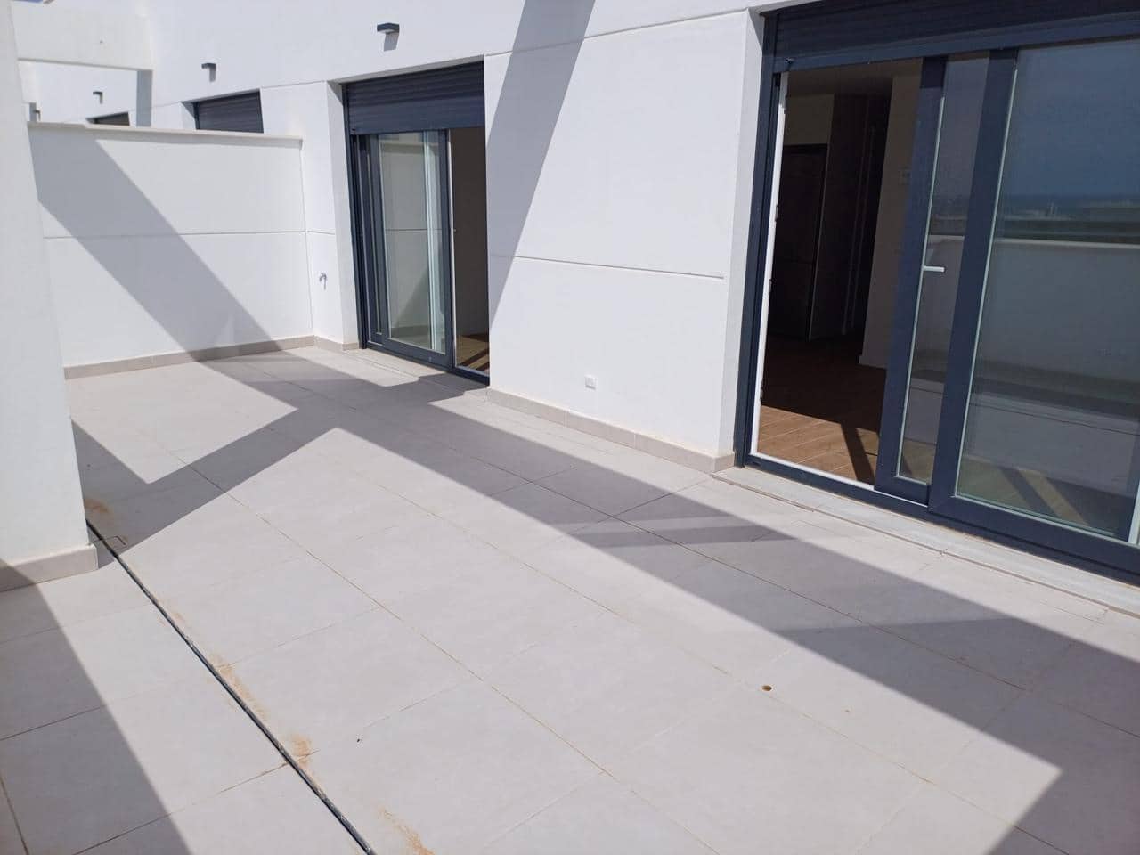 2 slaapkamer Flat te koop in Estepona met garage - € 469.820 (Ref: 8983374)