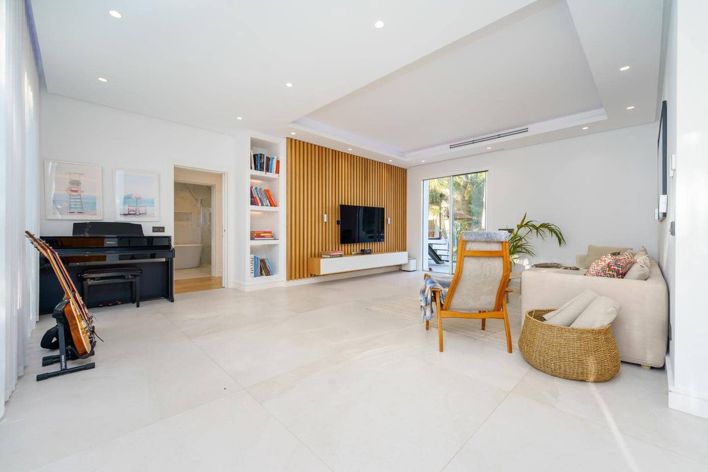 6 soverom Villa til salgs i Marbella med svømmebasseng garasje - € 2 590 000 (Ref: 8983375)