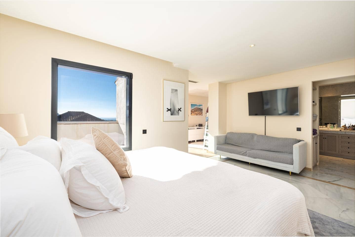 4 soveværelse Villa til salg i Benahavis med swimmingpool garage - € 1.890.000 (Ref: 9030875)