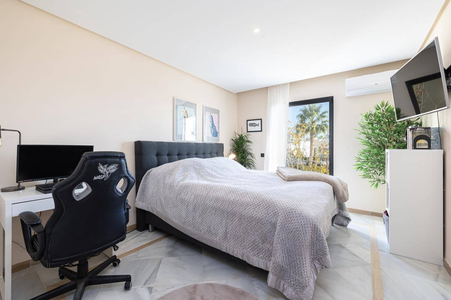 4 soveværelse Villa til salg i Benahavis med swimmingpool garage - € 1.890.000 (Ref: 9030875)