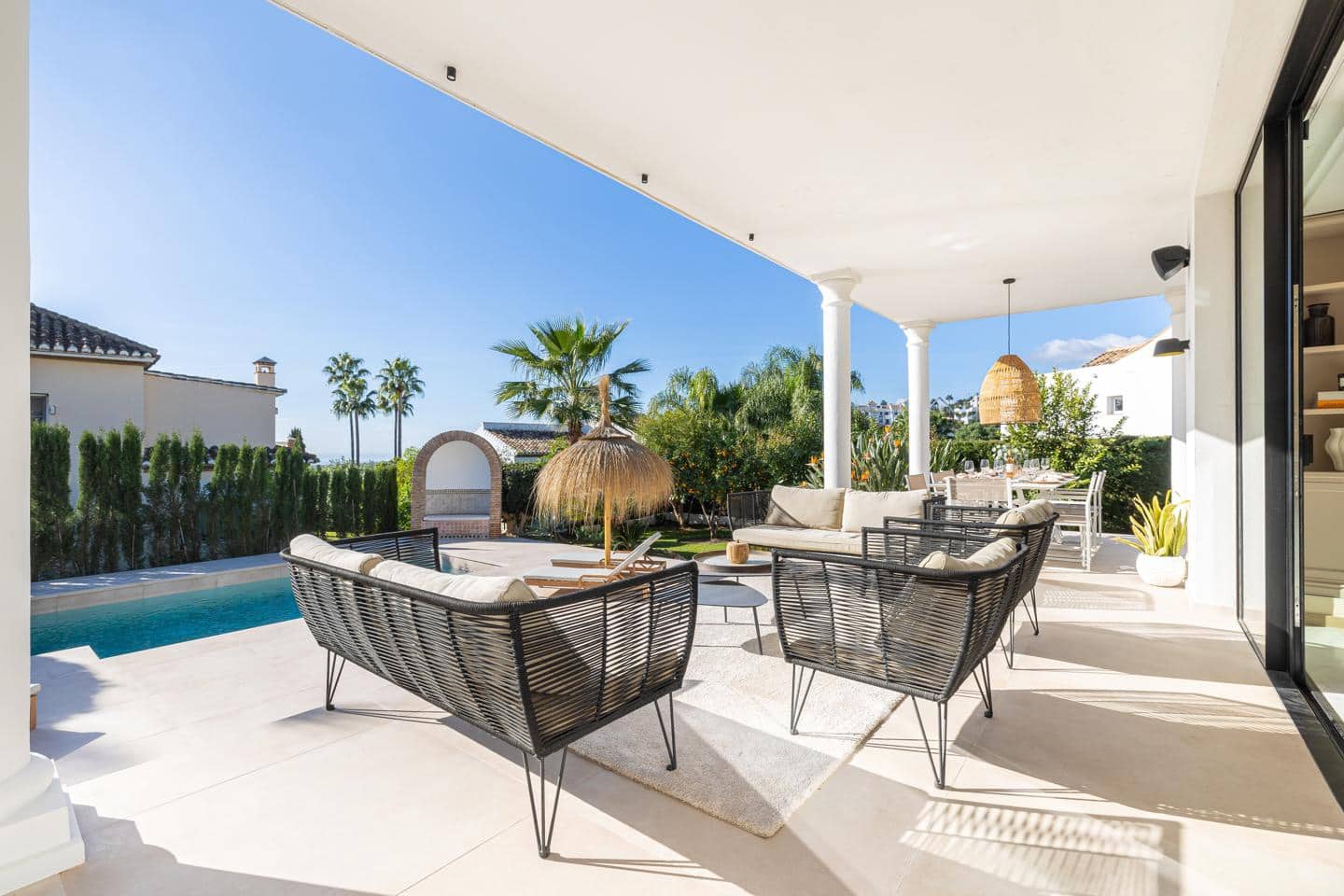 4 soveværelse Villa til salg i Benahavis med swimmingpool garage - € 1.890.000 (Ref: 9030875)