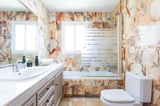 4 slaapkamer Villa te koop in El Paraíso, Benahavís met zwembad garage - € 1.890.000 (Ref: 9030875)