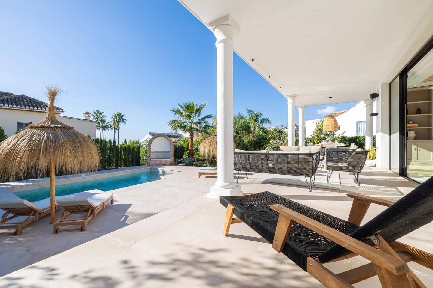 4 soveværelse Villa til salg i Benahavis med swimmingpool garage - € 1.890.000 (Ref: 9030875)