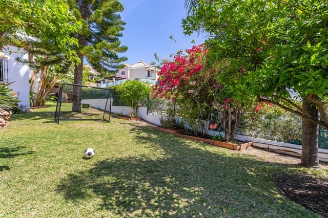 4 slaapkamer Villa te koop in El Paraíso, Benahavís met zwembad garage - € 1.890.000 (Ref: 9030875)