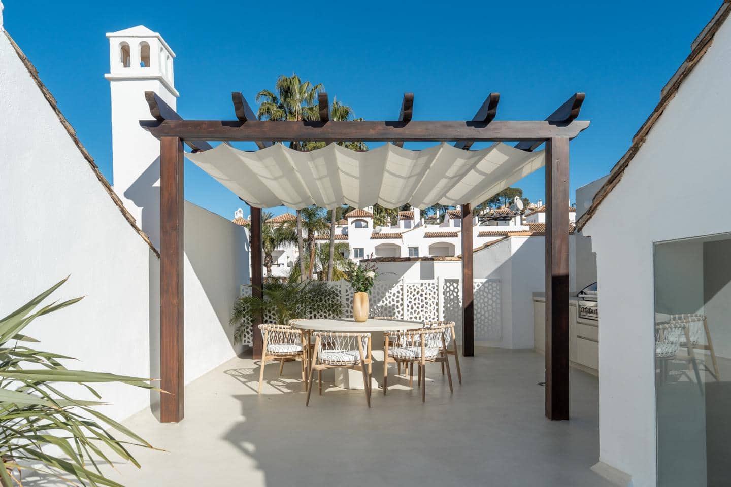 3 sovrum Villa till salu i Marbella med pool garage - 1 750 000 € (Ref: 9064536)