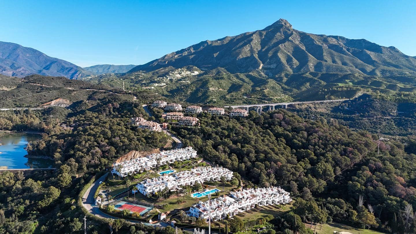 3 sovrum Villa till salu i Marbella med pool garage - 1 750 000 € (Ref: 9064536)