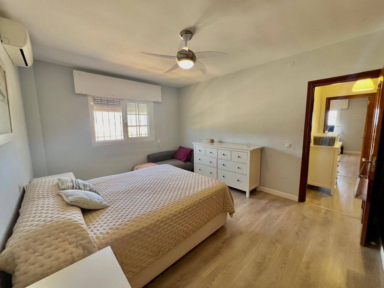 6 soveværelse Villa til salg i Estepona med swimmingpool garage - € 1.490.000 (Ref: 9135173)