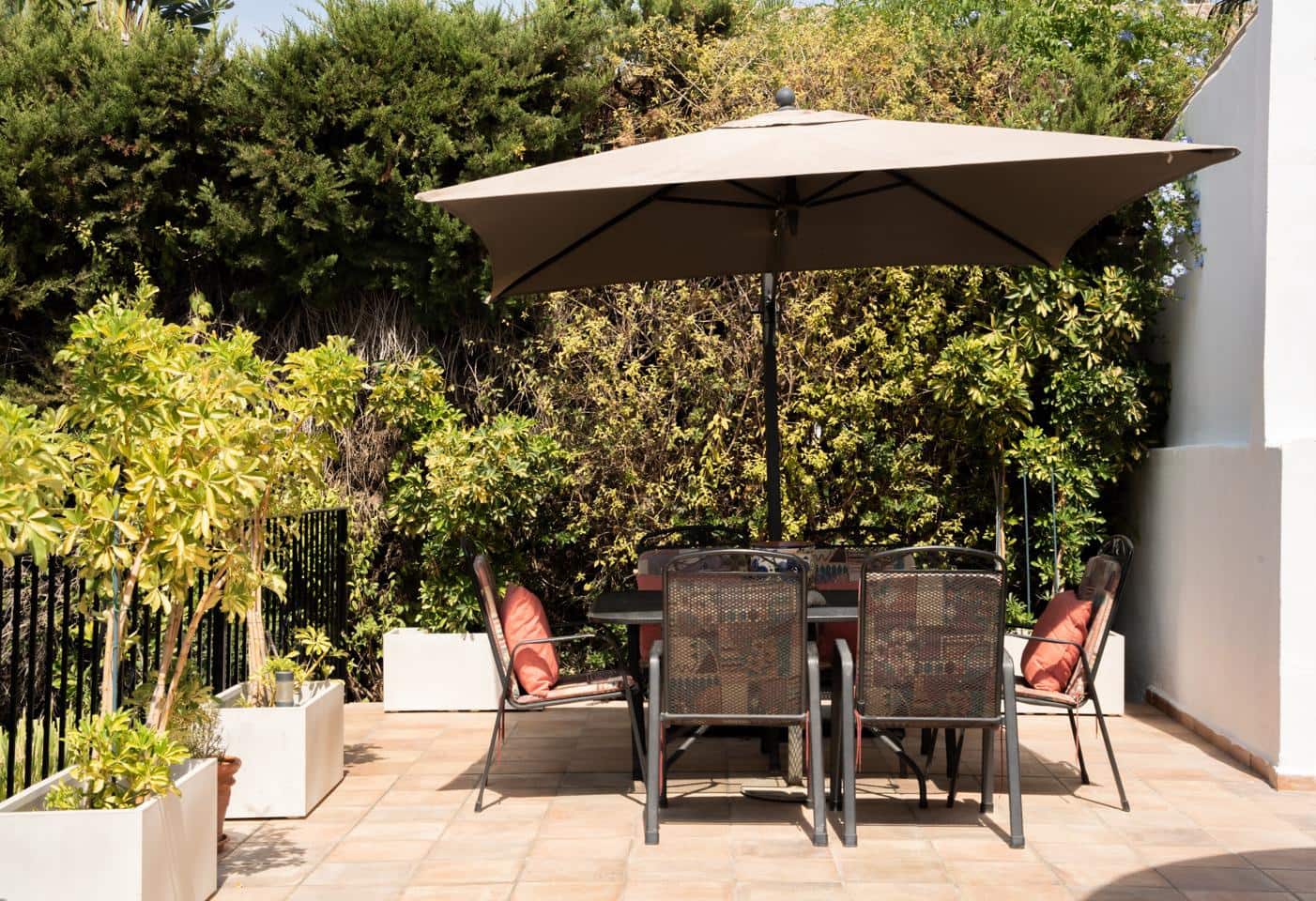 4 slaapkamer Villa te koop in Benahavis met zwembad garage - € 1.495.000 (Ref: 9201524)