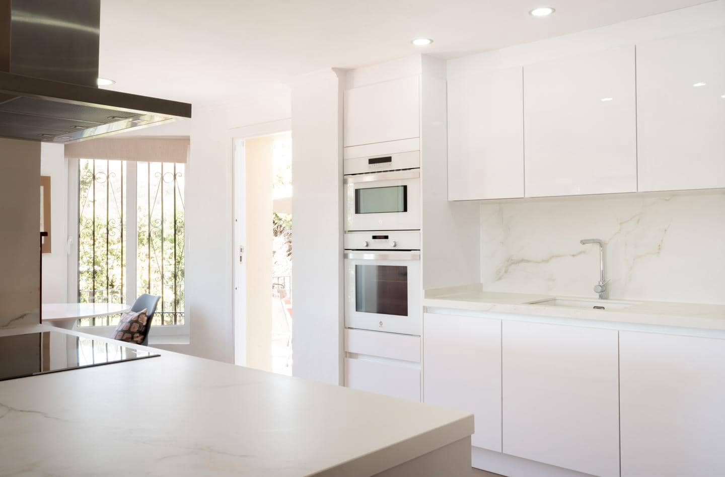 4 slaapkamer Villa te koop in Benahavis met zwembad garage - € 1.495.000 (Ref: 9201524)