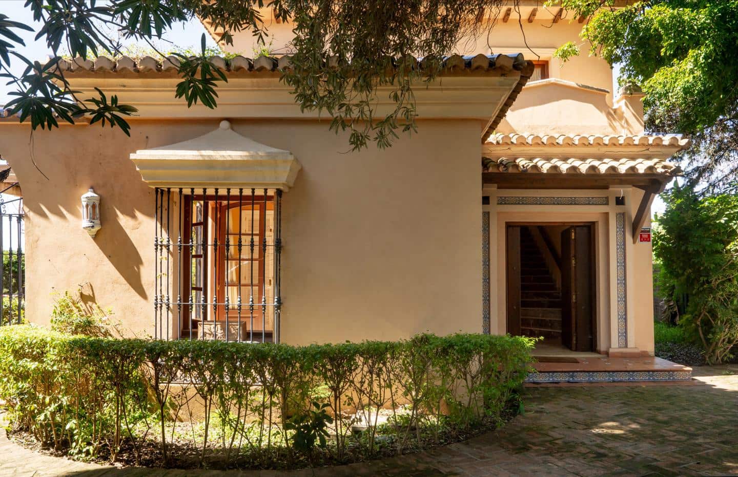 4 chambre Villa/Maison à vendre à El Paraiso avec piscine garage - 2 000 000 € (Ref: 9201526)