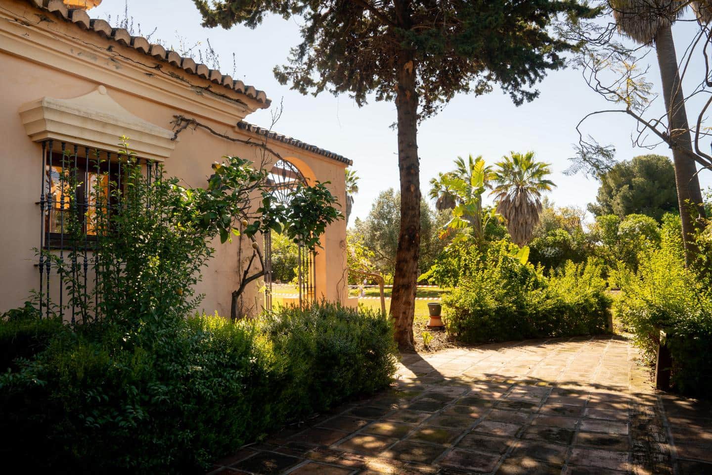 4 chambre Villa/Maison à vendre à El Paraiso avec piscine garage - 2 000 000 € (Ref: 9201526)