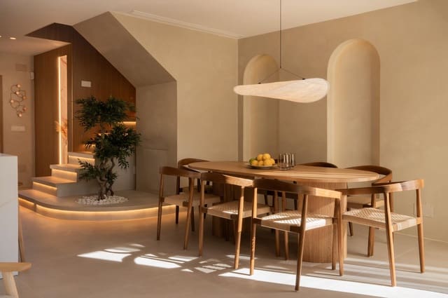 4 sypialnia Willa na sprzedaż w Nueva Alcántara, Marbella z garażem - 1 450 000 € (Ref: 9201527)