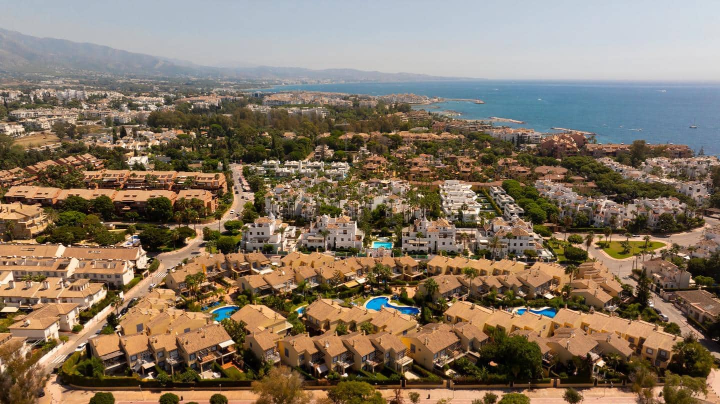 4 slaapkamer Villa te koop in Marbella met garage - € 1.450.000 (Ref: 9201527)