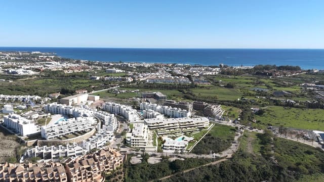 3 slaapkamer Flat te koop in Cancelada, Estepona met garage - € 434.000 (Ref: 9239346)
