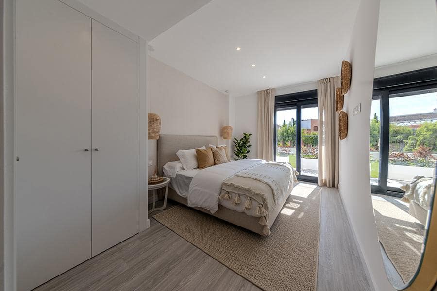 3 sovrum Lägenhet till salu i Estepona med garage - 535 000 € (Ref: 9306439)