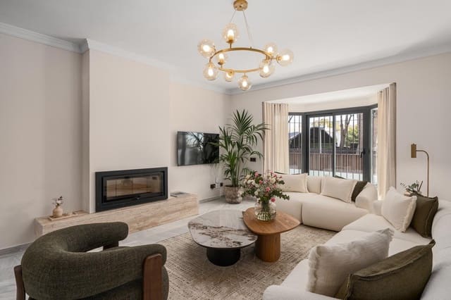 6 slaapkamer Villa te koop in Rodeo Alto - Guadaiza - La Campana, Marbella met zwembad garage - € 2.150.000 (Ref: 9394315)