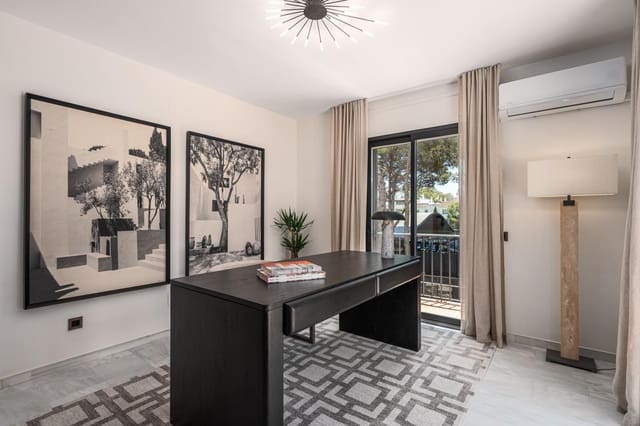 6 slaapkamer Villa te koop in Rodeo Alto - Guadaiza - La Campana, Marbella met zwembad garage - € 2.150.000 (Ref: 9394315)