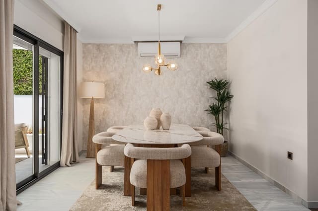 6 slaapkamer Villa te koop in Rodeo Alto - Guadaiza - La Campana, Marbella met zwembad garage - € 2.150.000 (Ref: 9394315)