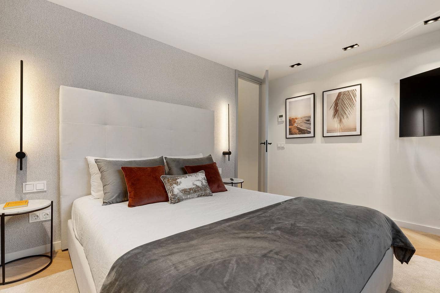 4 sypialnia Willa na sprzedaż w Marbella z basenem garażem - 1 650 000 € (Ref: 9394316)