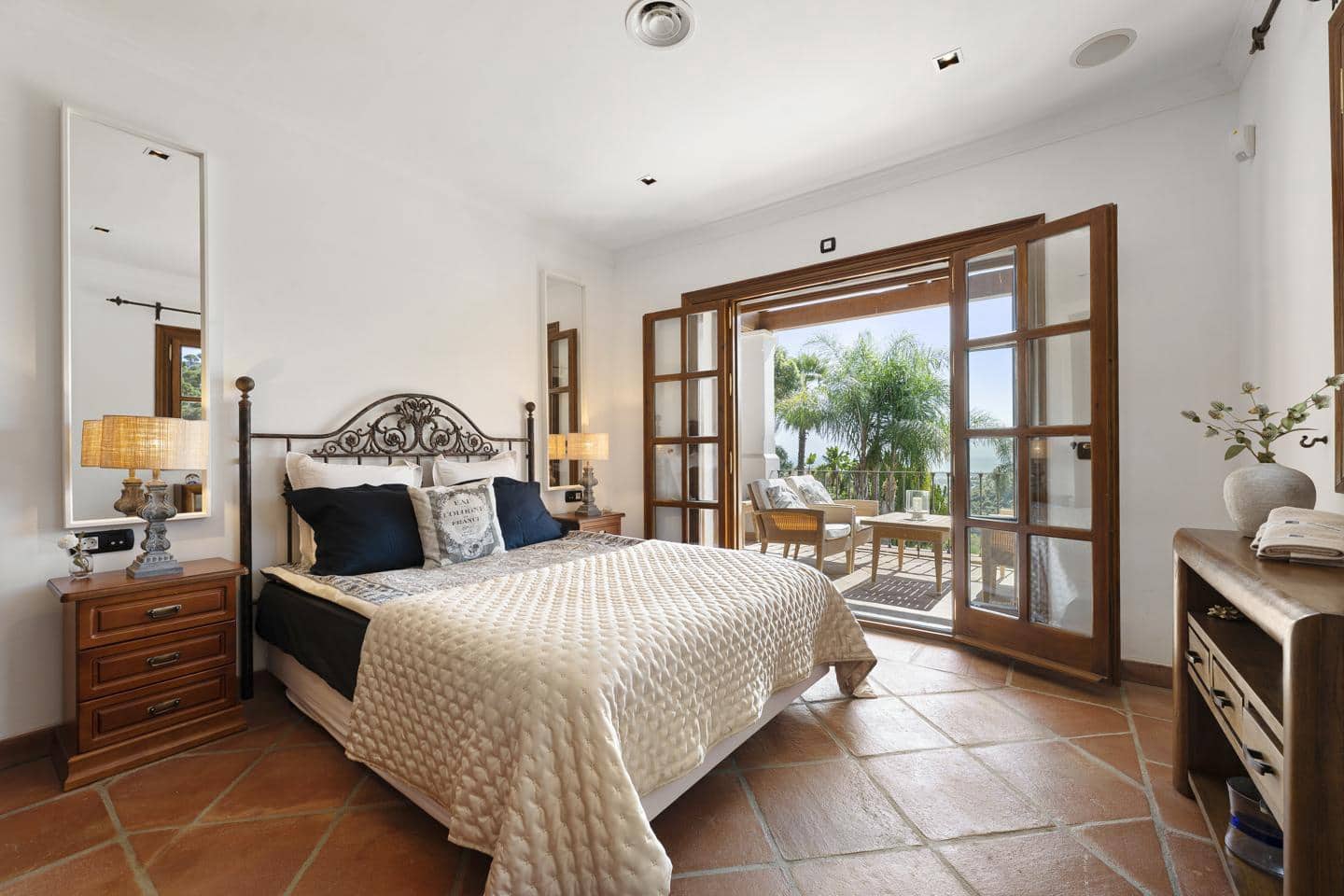 4 sypialnia Willa na sprzedaż w Marbella z garażem - 4 500 000 € (Ref: 9394318)